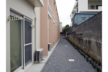 1K Apartment, Japan — image 12