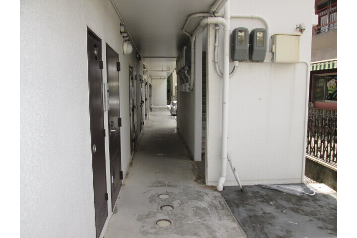 1K Apartment, Japan — image 14