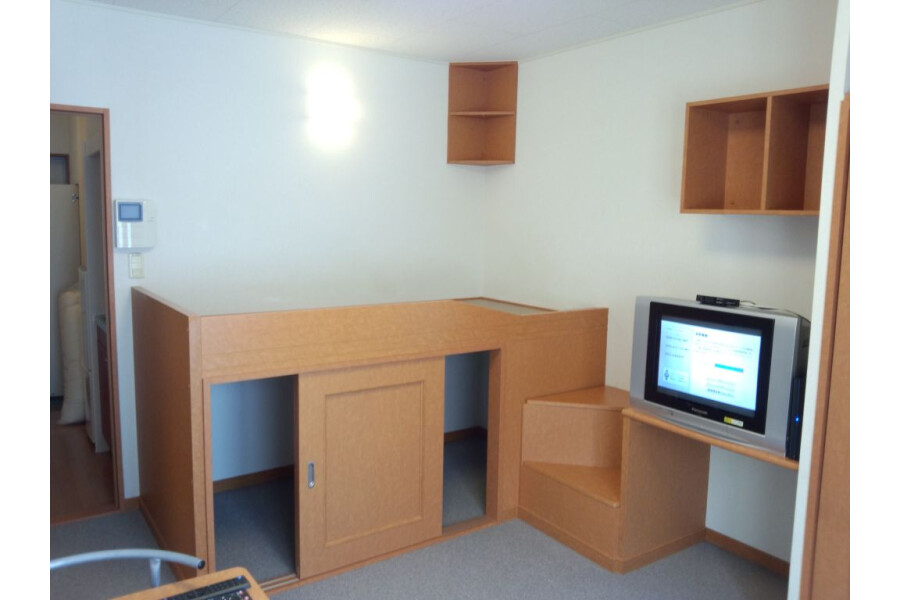 1K Apartment, Japan — image 6