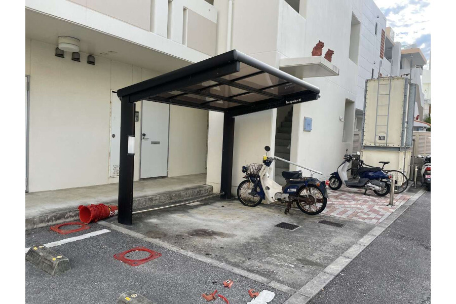 1K Apartment, Japan — image 10