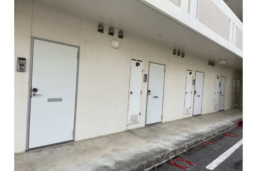 1K Apartment, Japan — image 14