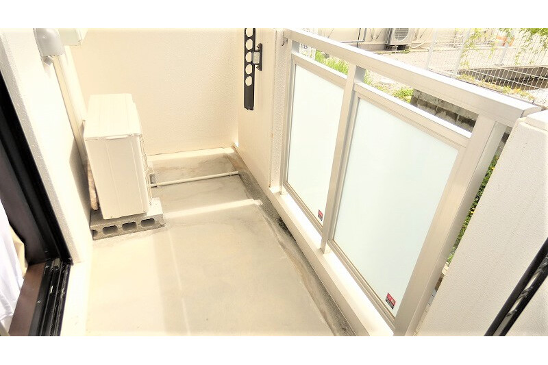 1K Apartment, Japan — image 12