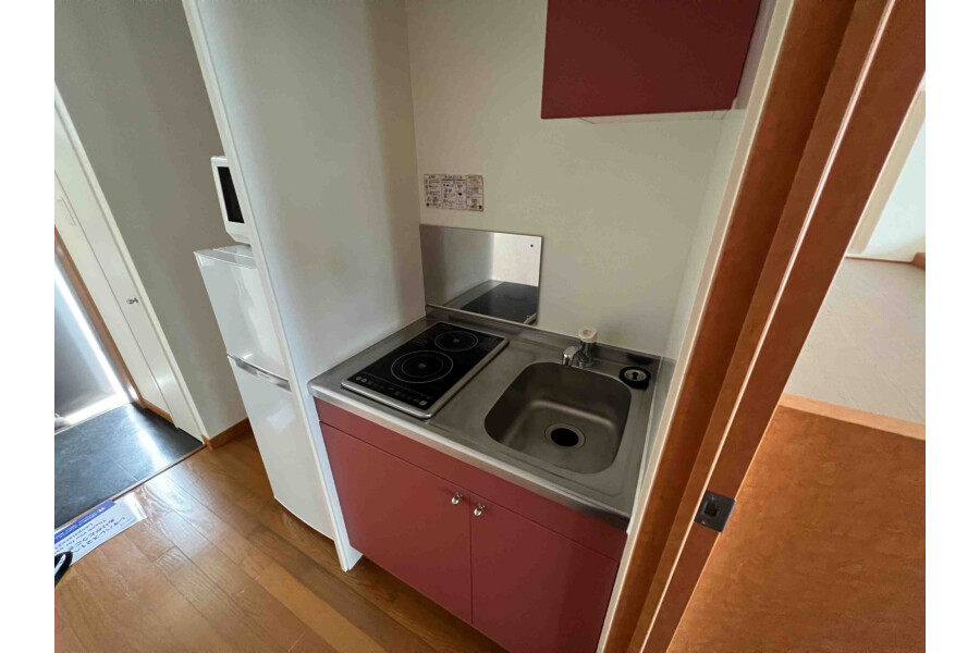 1K Apartment, Japan — image 7