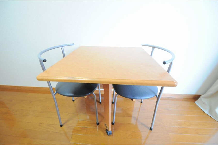 1K Apartment, Japan — image 3