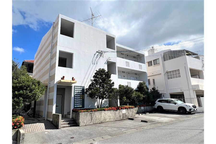 1K Apartment, Japan — image 14