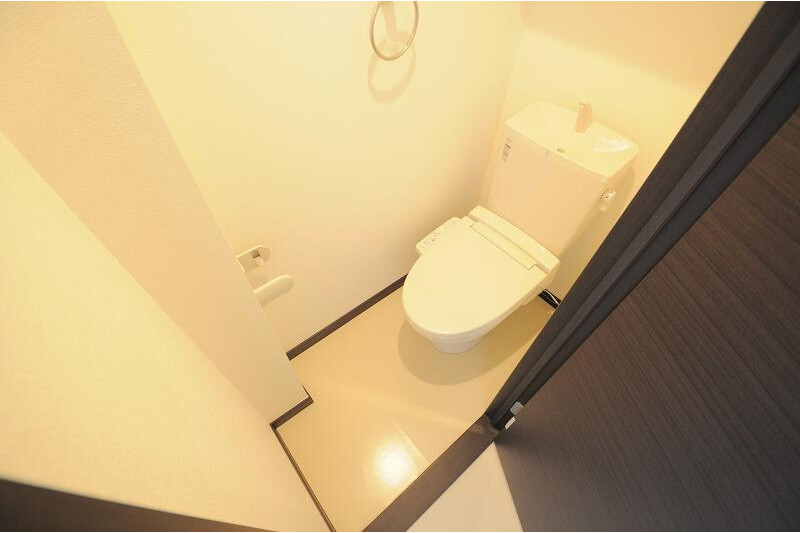 1K Apartment, Japan — image 8