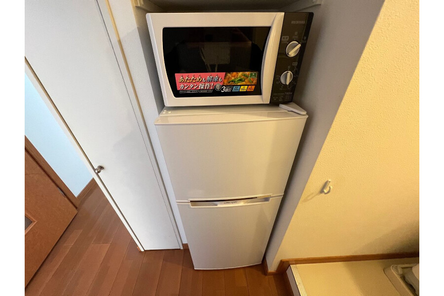 1K Apartment, Japan — image 10