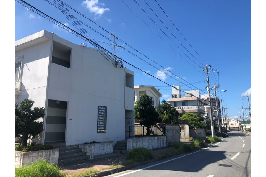 1K Apartment, Japan — image 11