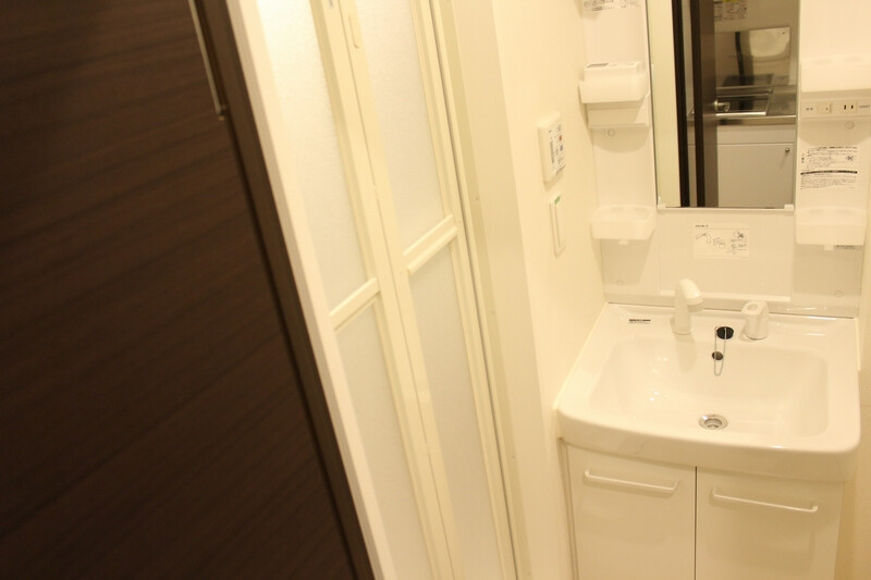 1K Apartment, Japan — image 6