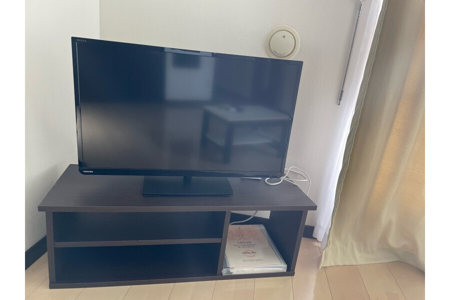 1K Apartment, Japan — image 7