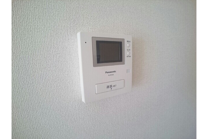 2LDK Apartment, Japan — image 6