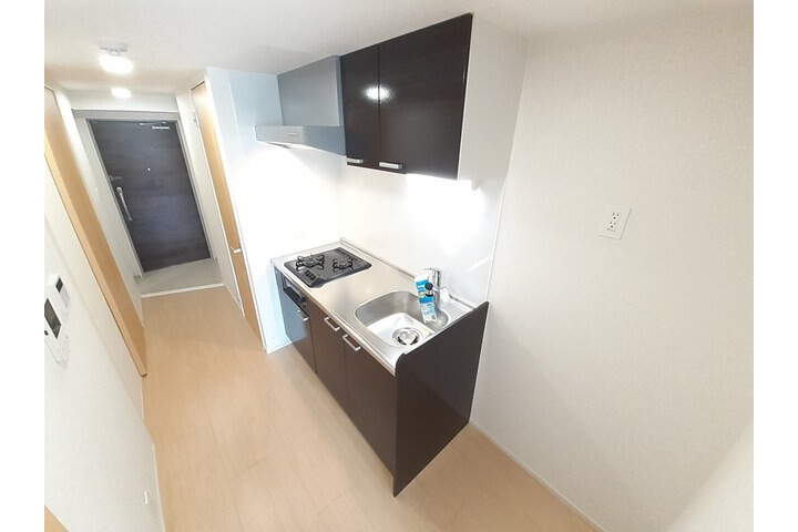 1K Apartment, Japan — image 5