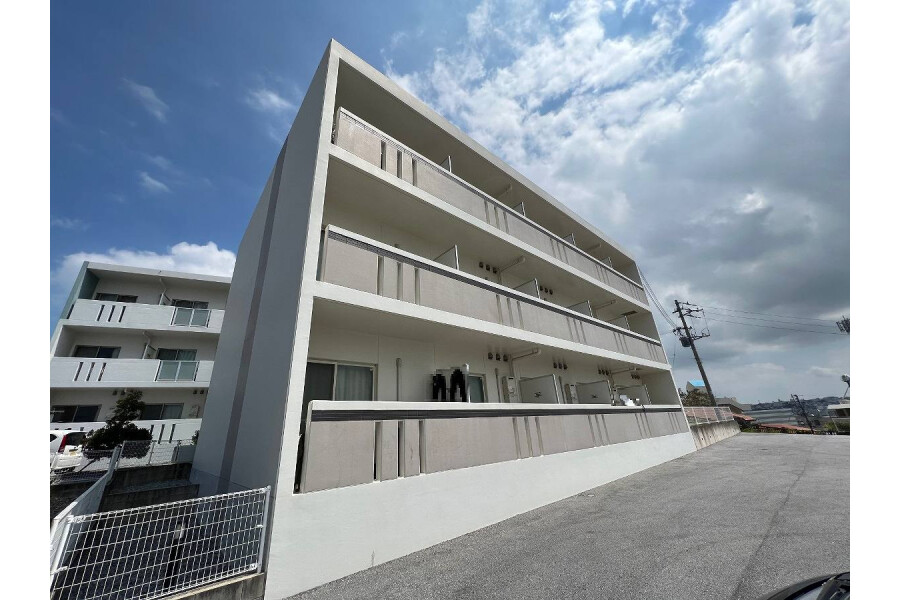 1K Apartment, Japan — image 12