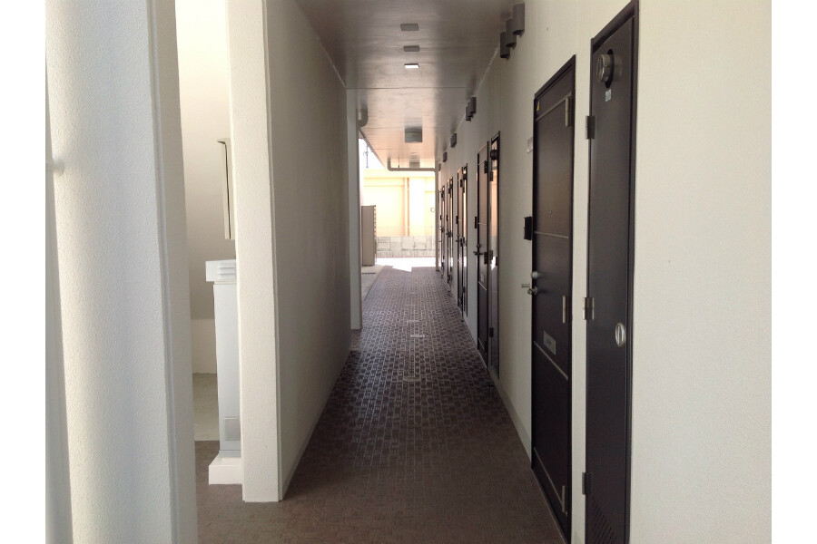 1K Apartment, Japan — image 11