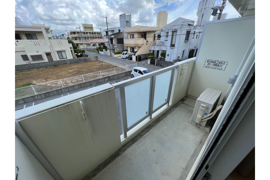 1K Apartment, Japan — image 13