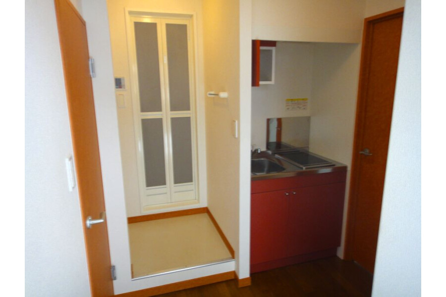 1K Apartment, Japan — image 4