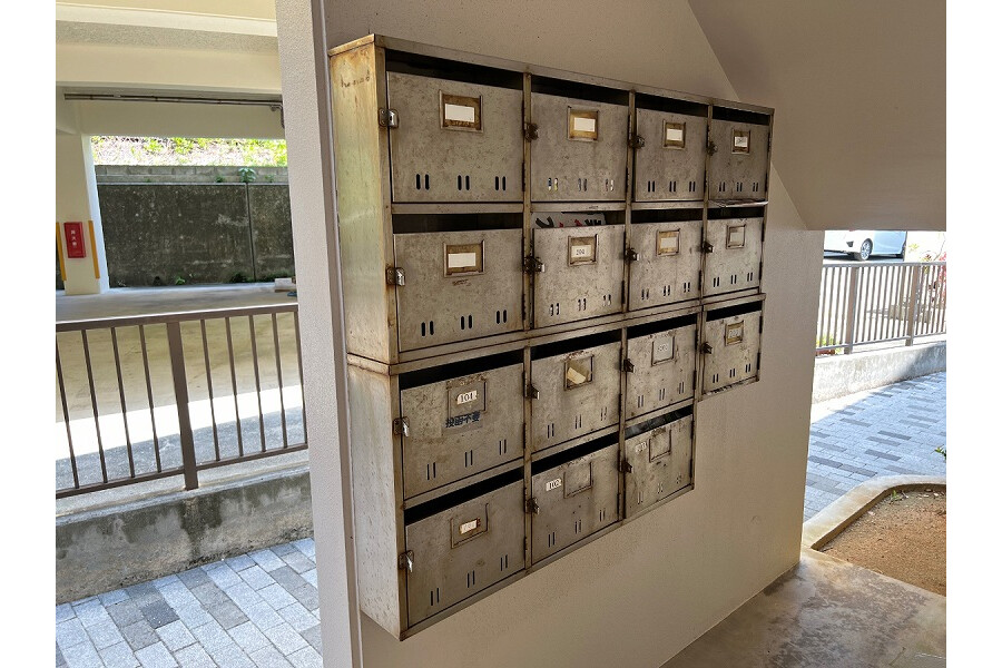 1K Apartment, Japan — image 12