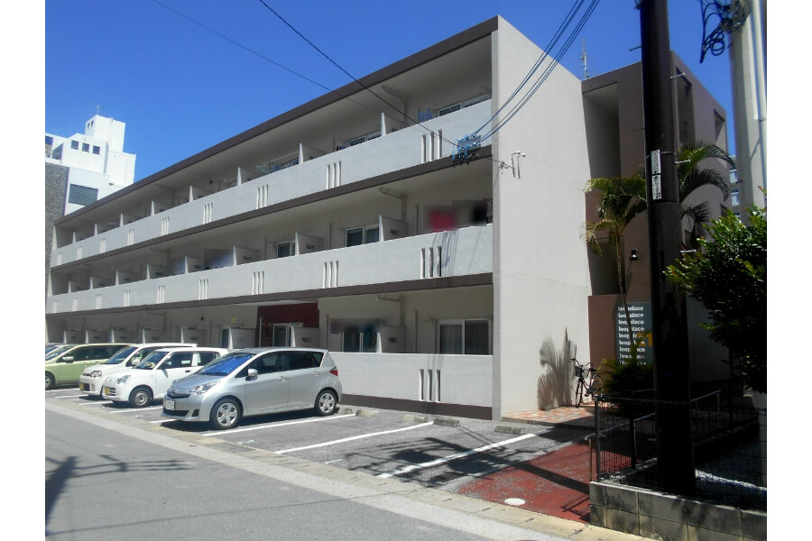 1K Apartment, Japan — image 14