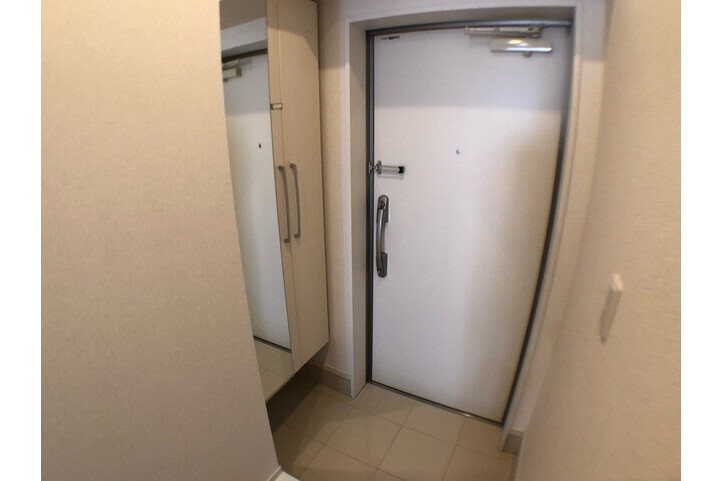 1K Apartment, Japan — image 10