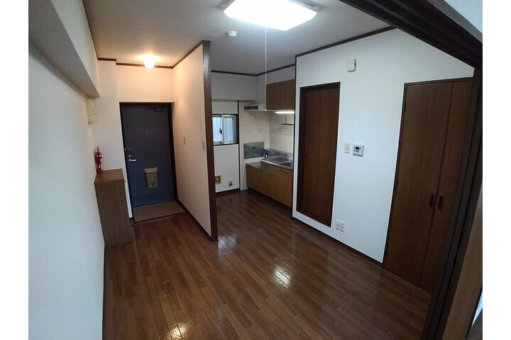 1DK Apartment, Japan — image 5
