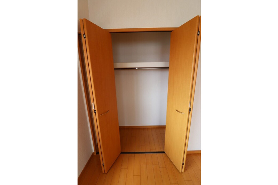 1LDK Apartment, Japan — image 5