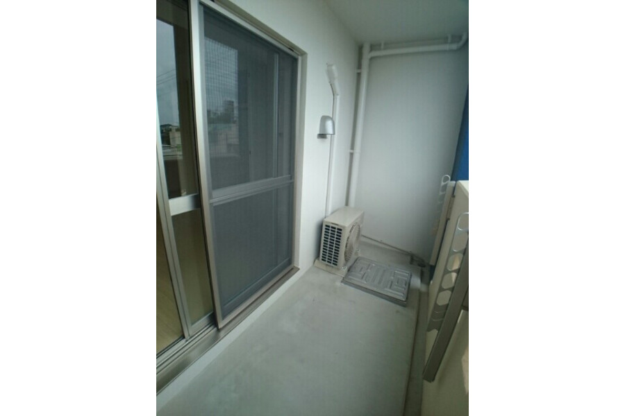 1DK Apartment, Japan — image 12
