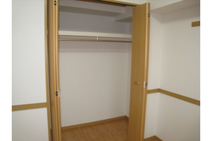3LDK Apartment, Japan — image 3