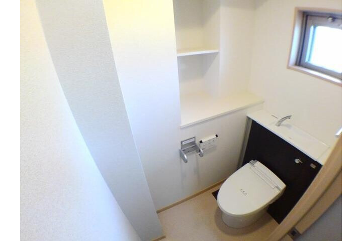 1LDK Apartment, Japan — image 9