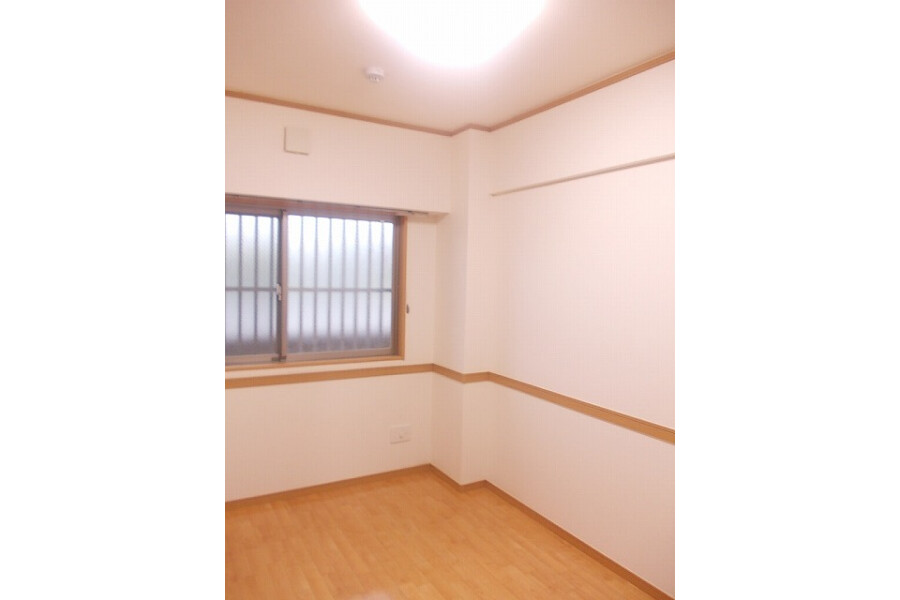3DK Apartment, Japan — image 3