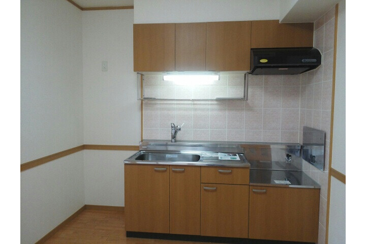 3DK Apartment, Japan — image 6