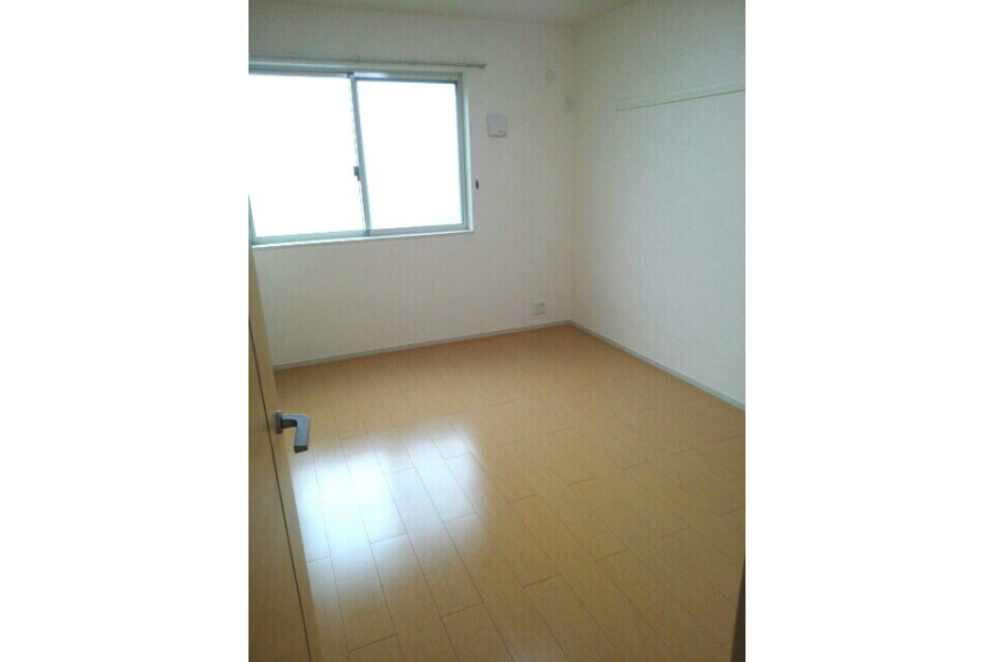 1LDK Apartment, Japan — image 5