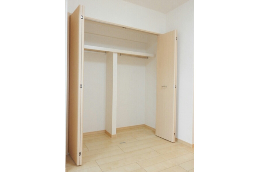 1DK Apartment, Japan — image 5
