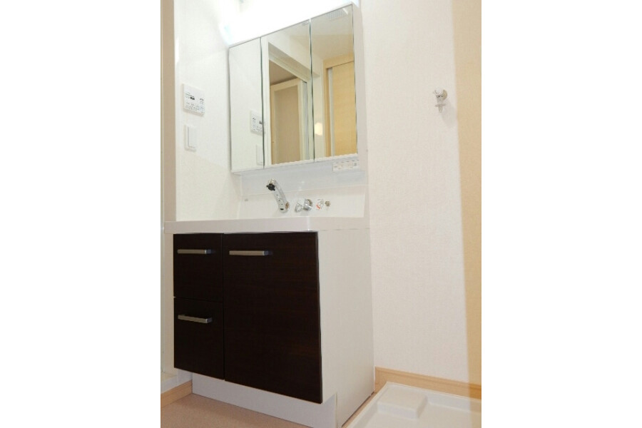 1DK Apartment, Japan — image 7