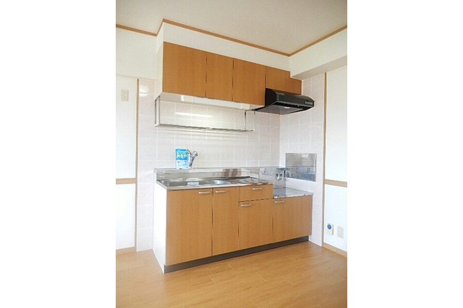 1LDK Apartment, Japan — image 7