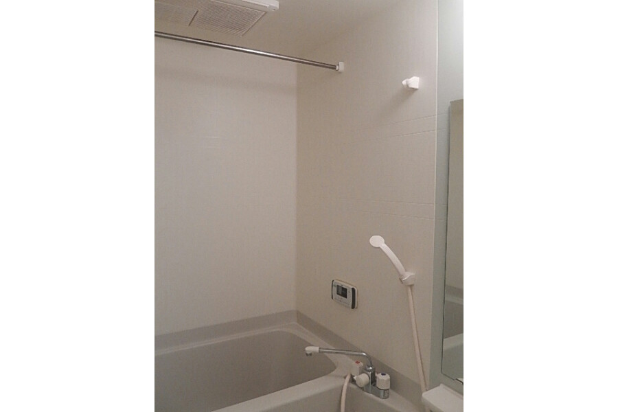 1LDK Apartment, Japan — image 8