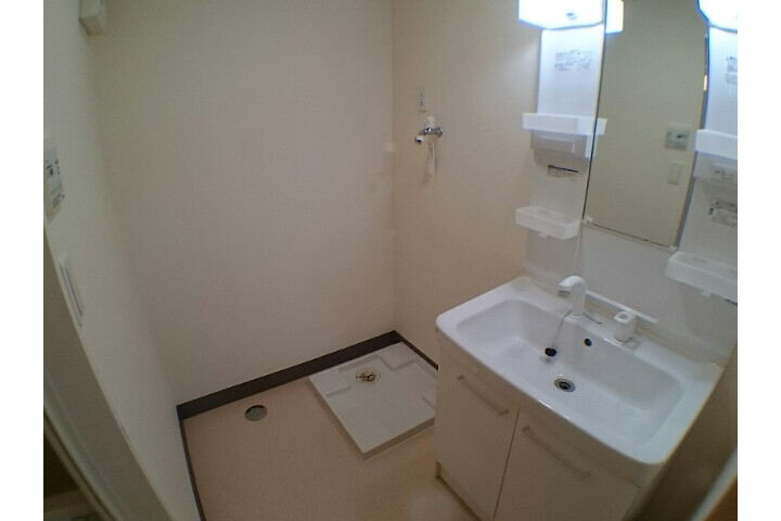 1DK Apartment, Japan — image 8