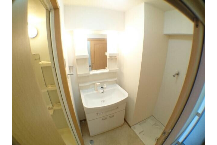 1K Apartment, Japan — image 7