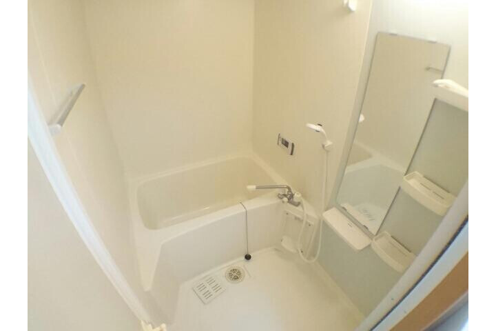 1K Apartment, Japan — image 8