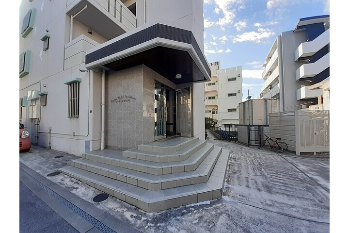 1LDK Apartment, Japan — image 13
