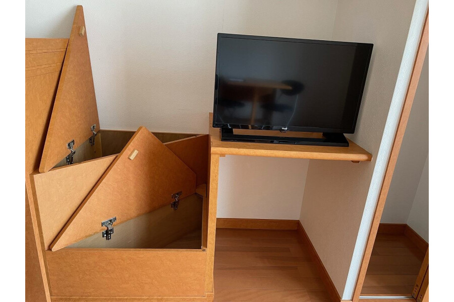 1K Apartment, Japan — image 4