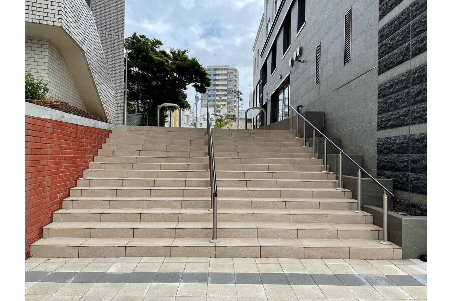 1K Apartment, Japan — image 14