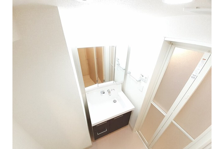 1LDK Apartment, Japan — image 6