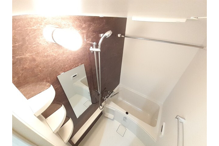 1K Apartment, Japan — image 7