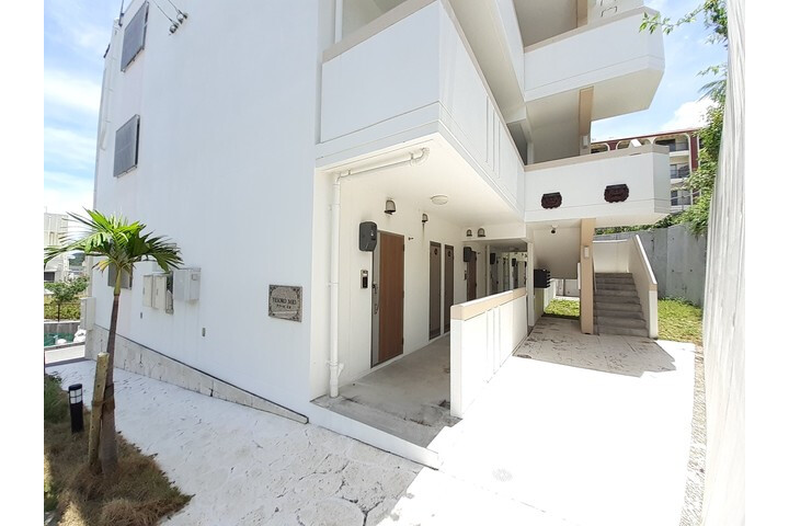 1K Apartment, Japan — image 13