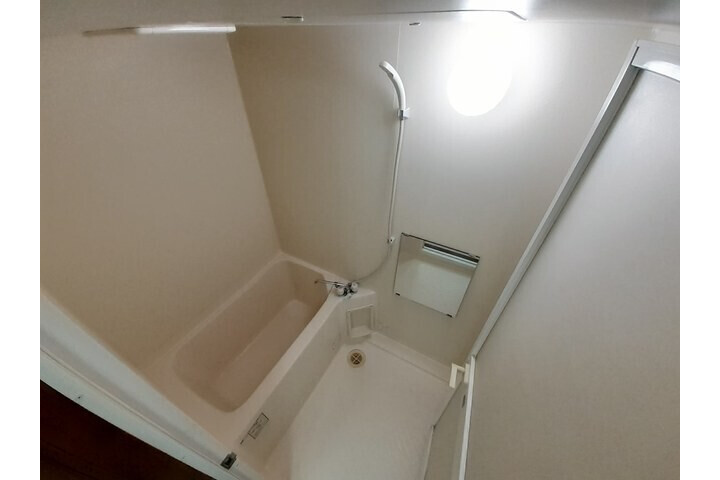 2DK Apartment, Japan — image 9