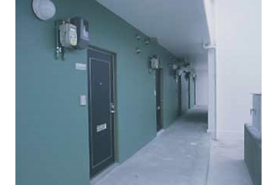 1K Apartment, Japan — image 13