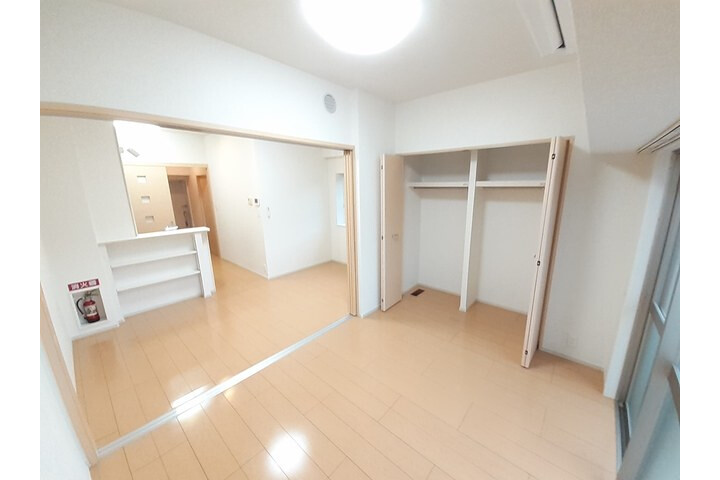 1DK Apartment, Japan — image 5