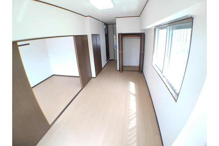 1LDK Apartment, Japan — image 4