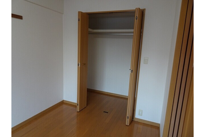 1LDK Apartment, Japan — image 3