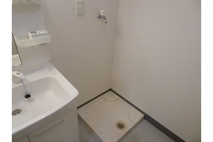 1LDK Apartment, Japan — image 5